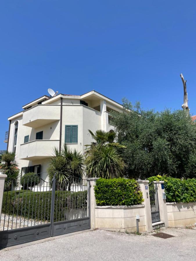 Kaštela Seaside Apartments מראה חיצוני תמונה