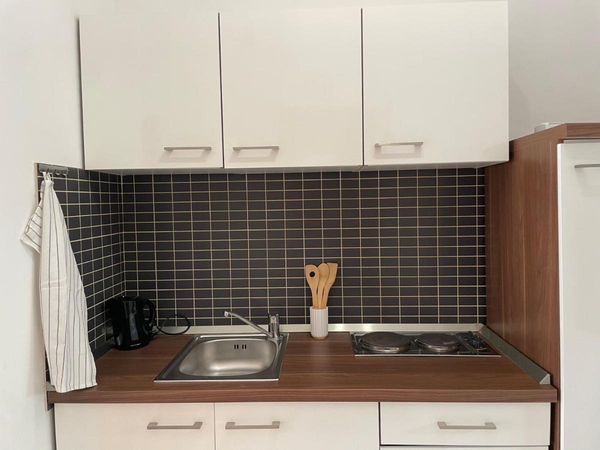 Kaštela Seaside Apartments מראה חיצוני תמונה