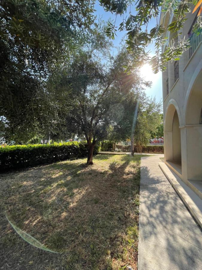 Kaštela Seaside Apartments מראה חיצוני תמונה